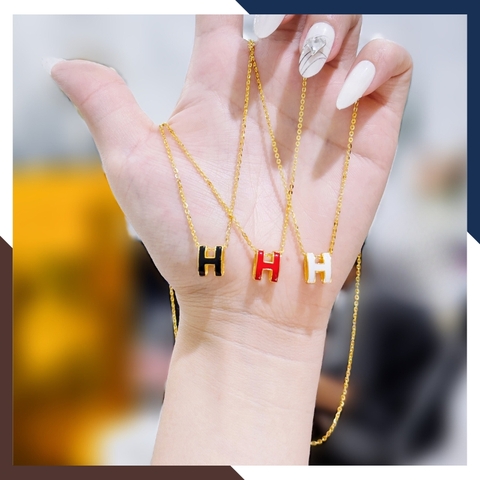 Dây chuyền chữ H Hermes bằng vàng tây 10k màu đen, đỏ, xanh, vàng, trắng cho nữ đẹp mã D30M29