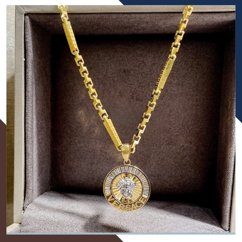 Dây chuyền mặt Versace 3 chỉ vàng tây 10k đính đá gate cho nam đẹp mã D230M64