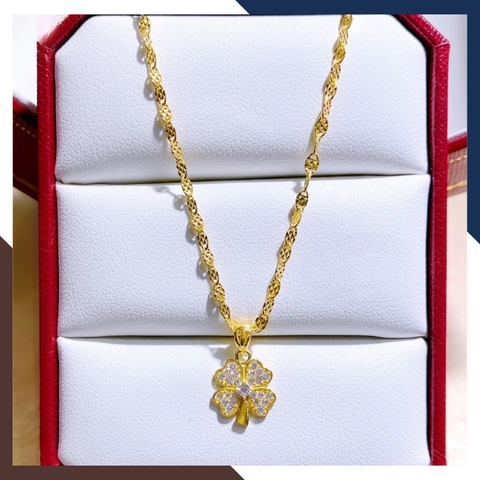 Dây Chuyền Vàng Cỏ 4 Lá Cho Nữ Đẹp Mọi Góc Nhìn DCVN200 | Vàng Tây 10k