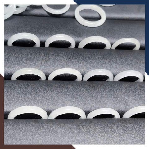 Nhẫn Bạch Ngọc Liền Khối 3mm Khánh Vàng 10K – NPT56