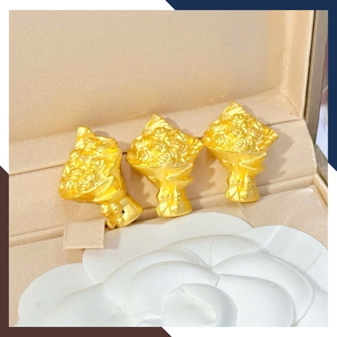 Hoa Hồng Bằng Vàng 24k 9999 Làm Quà Tặng Người Yêu Mã QTV01