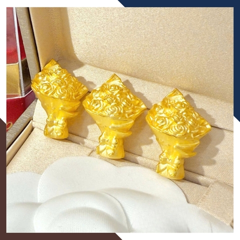 Hoa Hồng Bằng Vàng 24k 9999 Làm Quà Tặng Người Yêu Mã QTV01