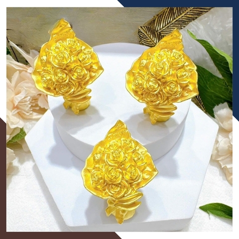 Hoa Hồng Bằng Vàng 24k 9999 Làm Quà Tặng Người Yêu Mã QTV01