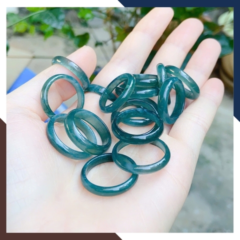 Nhẫn Lam Ngọc Tự Nhiên A+ Bọc Hoa Sen Vàng 10K – NPT53