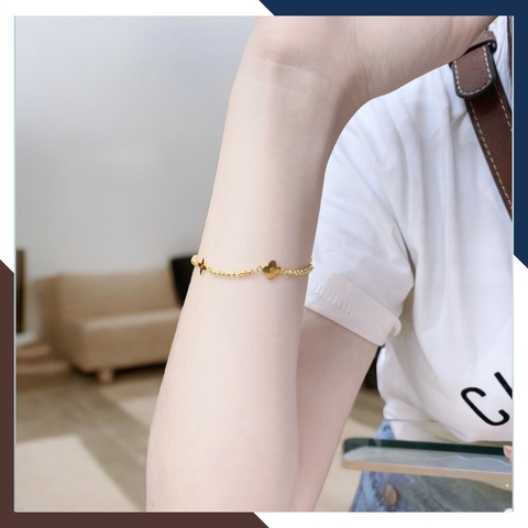 Lắc tay bi vàng tây 10k mix charm hoa 4 cánh cho nữ đẹp mã TL107