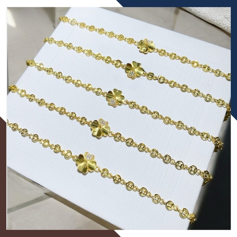 Lắc Tay Vàng Nữ Kim Tiền 10K Phối Charm Cỏ 4 Lá / Hồ Ly / Trái Tim LTVN250 – Sang Trọng, May Mắn, Thu Hút Tài Lộc