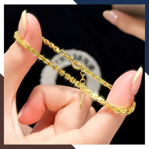 Lắc Tay Vàng Nữ Trơn Kiểu Chữ Cong Hàn Quốc LTVN301 – Đeo Sang, Bắt Sáng, Có Giấy Kiểm Định