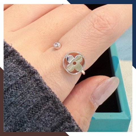 Nhẫn Cỏ 4 Lá Vàng Trắng 18k Đẹp Cho Nữ NVN219