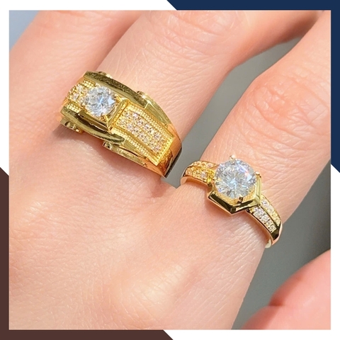 Nhẫn Cưới Vàng Tây 10k Bản To Đẹp Đính Đá Mã NVCD71 – Thiết Kế Mạnh Mẽ Cho Cặp Đôi Cá Tính