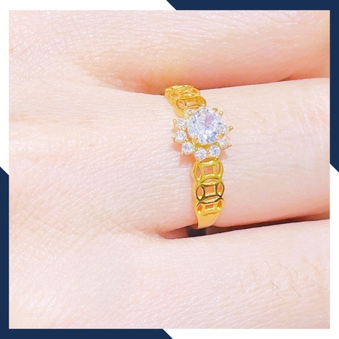 Nhẫn kim tiền vàng tây 10k đính đá tài lộc ngày vía thần tài cho nữ mã 1047TL35