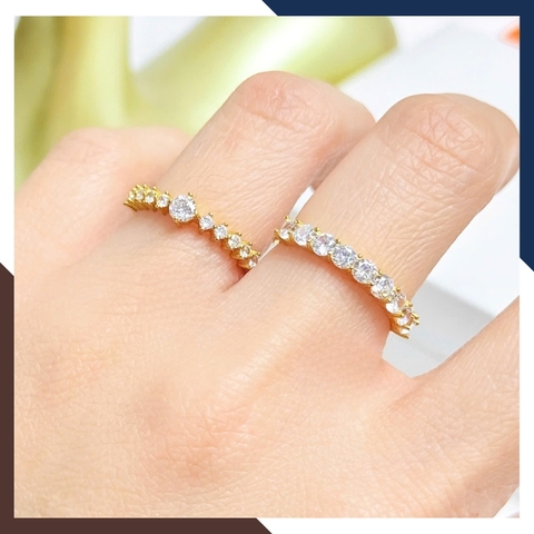 Nhẫn Vàng Tây Nữ 10k NVN289 – Bản Mảnh Đính 1 Hàng Đá Từ Nhỏ Đến Lớn, Tạo Điểm Nhấn Nổi Bật