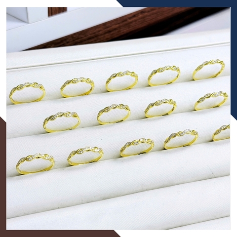 Nhẫn Vàng Tây Nữ 10K NVN317 – Kiểu Xoắn Thanh Mảnh, Đeo Layering Đẹp Mọi Ngón Tay