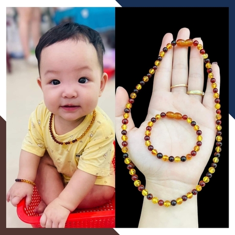 Set vòng cổ, vòng tay hổ phách cho bé mã AC260