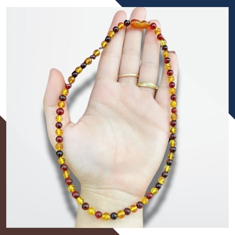 Set vòng cổ, vòng tay hổ phách cho bé mã AC260