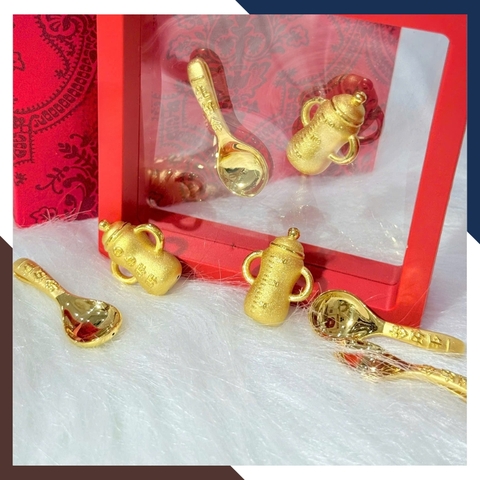 Thìa Vàng 9999, Quà Thôi Nôi/ Đầy tháng Cho Bé Mã QTV11 - Chúc Con Sung Túc Cả Đời Dư Dả