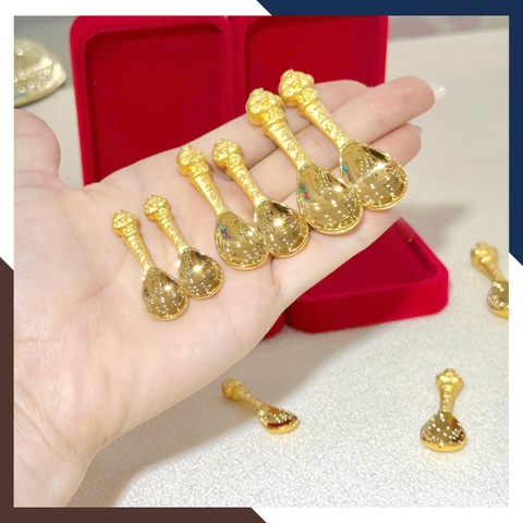 Thìa Vàng 9999, Quà Thôi Nôi/ Đầy tháng Cho Bé Mã QTV11 - Chúc Con Sung Túc Cả Đời Dư Dả