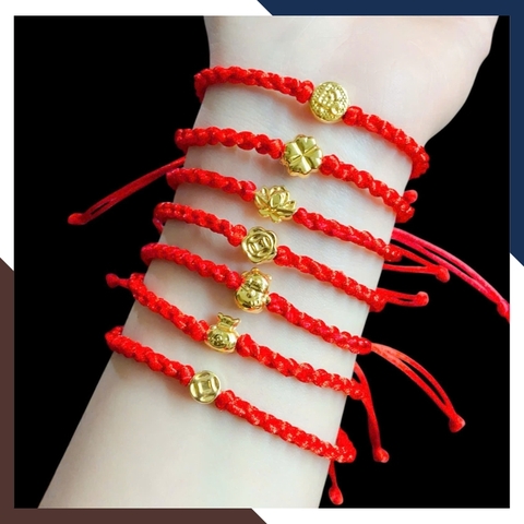 VCHV109 – Vòng Chỉ Đỏ Charm Vàng 10K Dây Rút Tết Thủ Công