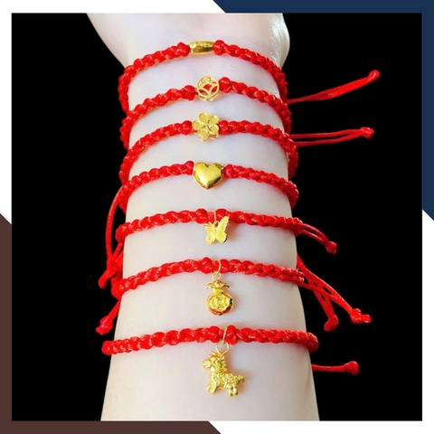 VCHV109 – Vòng Chỉ Đỏ Charm Vàng 10K Dây Rút Tết Thủ Công