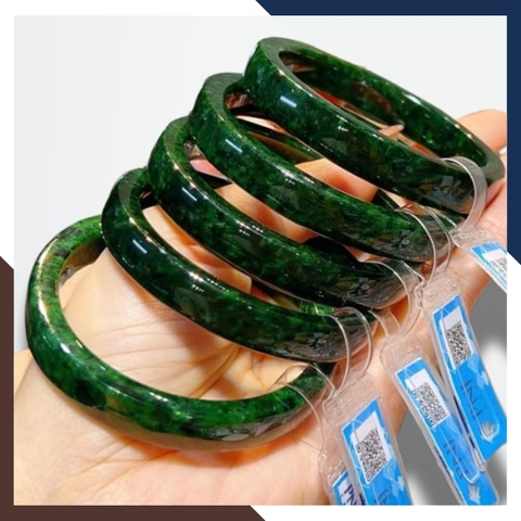 Vòng cẩm thạch sơn thủy cao cấp liền khối có kiểm định loại A cho nữ mệnh mộc, mệnh hỏa mã AC3550