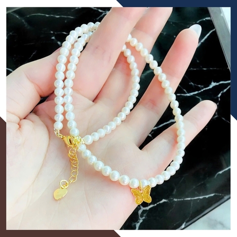 Vòng cổ ngọc trai hạt nhỏ dáng choker phối charm bướm vàng 10k VCNT155 – Tinh tế, nổi bật