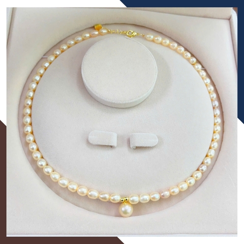 Vòng cổ ngọc trai thật dáng hạt gạo có mặt VCNT156 – lựa chọn hoàn hảo cho quý cô