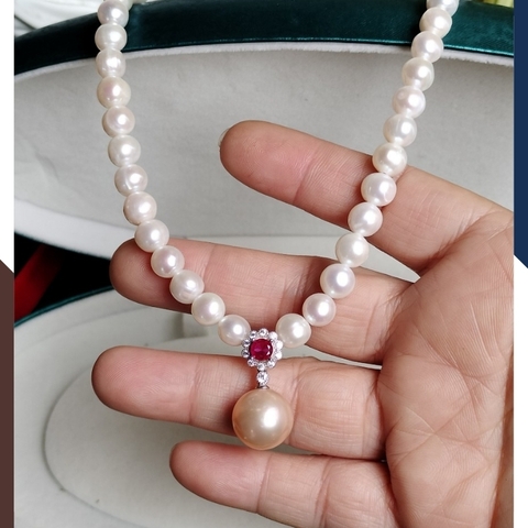 Vòng cổ ngọc trai cho mẹ, phụ nữ trung niên mặc áo dài 78B1235