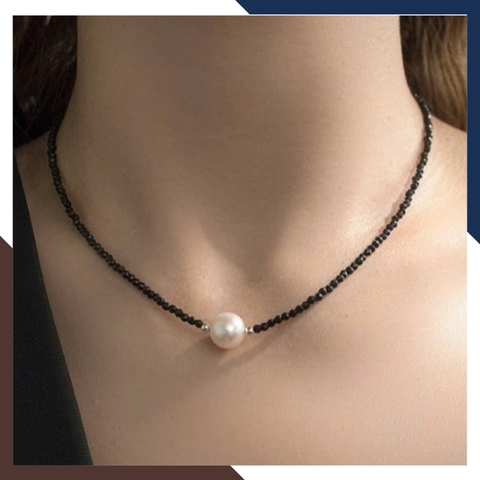 Vòng cổ pha lê đen cao cấp dáng choker đính mặt ngọc trai cho nữ đẹp mã T10AC220