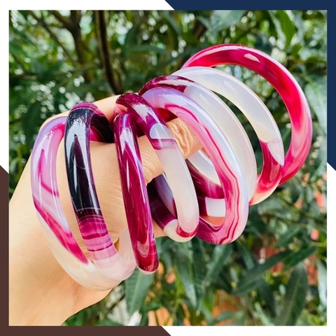 Vòng mã não vân đỏ trắng liền khối bản mo 10mm cho nữ mệnh hỏa, mệnh thổ, mệnh kim, mệnh thủy mã AC120