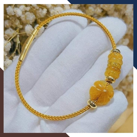 Vòng tay cỏ 4 lá mix ngũ điếu đá thạch anh tóc vàng cho nữ mệnh thổ mã AC0350