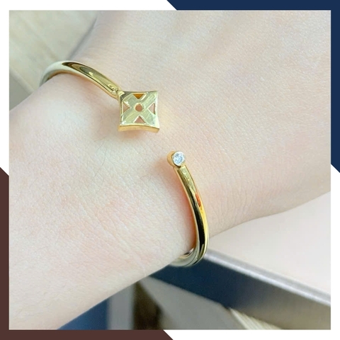 Vòng Tay Cỏ 4 Lá Vàng Tây 10k Cho Nữ LTVN172