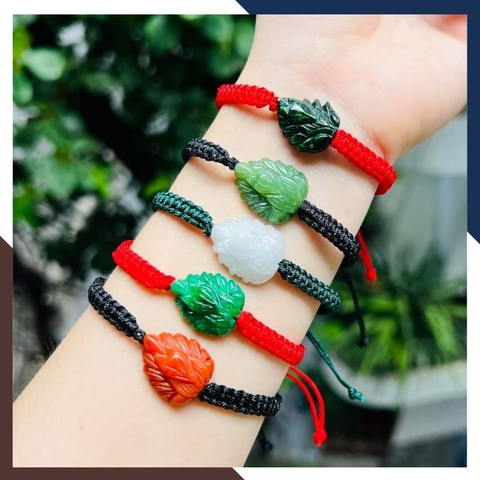 Vòng tay hồ ly chúa 9 đuôi đá bạch ngọc phong thủy tết dây cho nữ mệnh kim mã AC0240