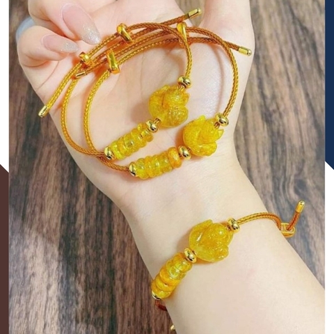 Vòng tay hồ ly mix ngũ điếu đá thạch anh tóc vàng cho nữ mệnh thổ mã AC0370