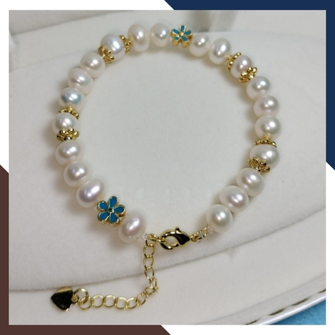 Vòng tay ngọc trai thật mặt charm hoa mạ vàng, lắc tay ngọc trai đẹp cho nữ mã 78AC120