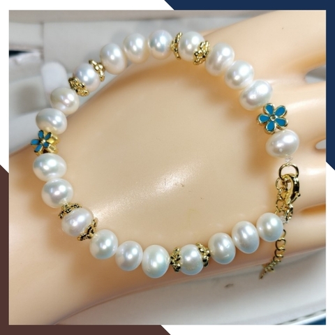 Vòng tay ngọc trai thật mặt charm hoa mạ vàng, lắc tay ngọc trai đẹp cho nữ mã 78AC120