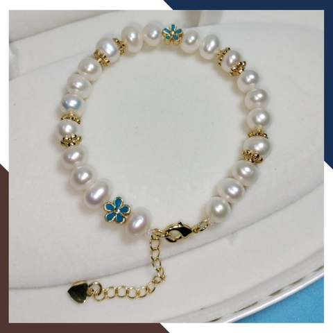 Vòng tay ngọc trai thật mặt charm hoa mạ vàng, lắc tay ngọc trai đẹp cho nữ mã 78AC120
