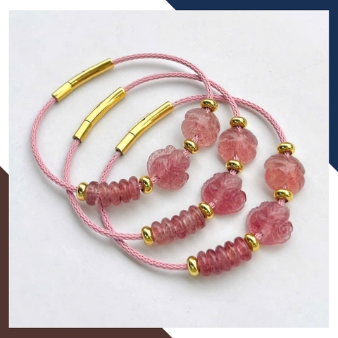 Vòng Tay Tam Lộc Thạch Anh Dâu Hồng Gồm Hồ Ly, Ngũ Điếu & Cỏ 4 Lá VTDPT22 – Tăng Tình Duyên – Gọi May Mắn