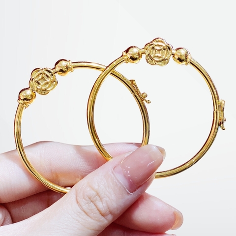 Vòng tay vàng cho bé gái, lắc tay trẻ em mix bi và charm vàng tây 10k mã TL95