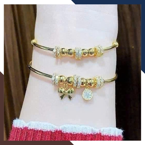 Vòng tay vàng nữ 10k phối charm LTVN207 – Sang trọng, tinh tế, dễ phối đồ