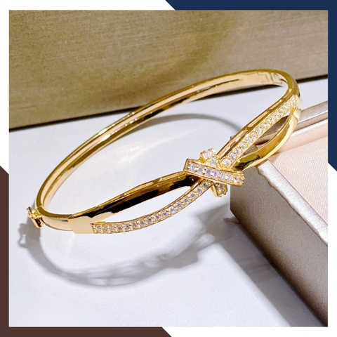 Vòng tay vàng nữ, lắc tay kiềng cứng 1.8 chỉ vàng tây 10k hình nơ đẹp mã TL182