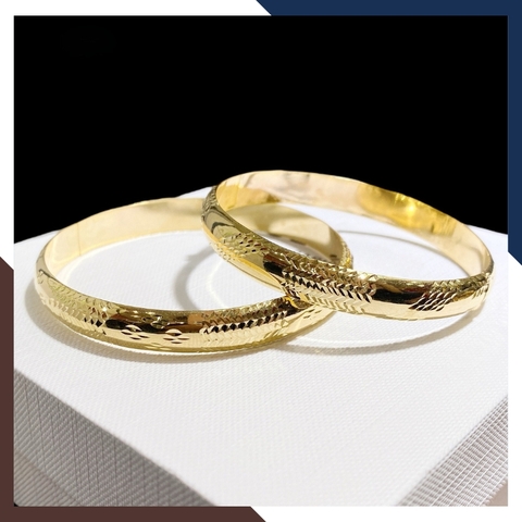 Vòng tay vàng nữ trơn 2 chỉ, lắc tay kiềng cứng vàng tây 10k khắc hoa văn cho nữ đẹp mã TL215