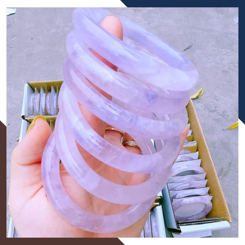 Vòng thạch anh tím tự nhiên nguyên khối cho nữ mệnh hỏa và mệnh thổ mã AC300