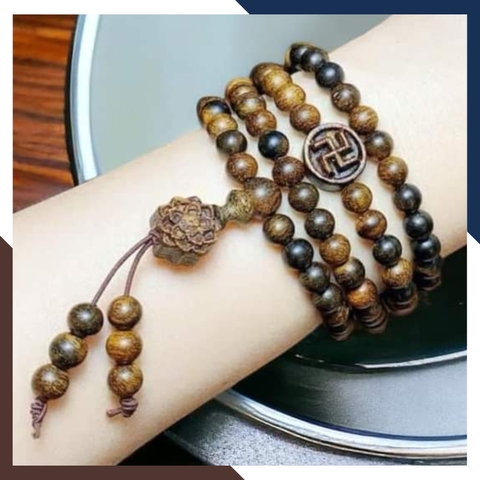 Vòng trầm hương tự nhiên 108 hạt, chuỗi trầm hương rừng indonesia mix charm hoa sen và chữ vạn mã AC0650