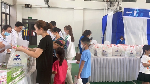 FDV VIỆT NAM (Dược Hoa Việt) tặng 700 suất quà cho công nhân & gia đình Đông Anh Hà Nội Ngày 27/5/2023