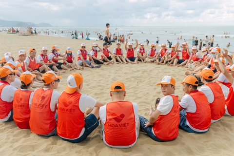 Team Building Hoa Việt