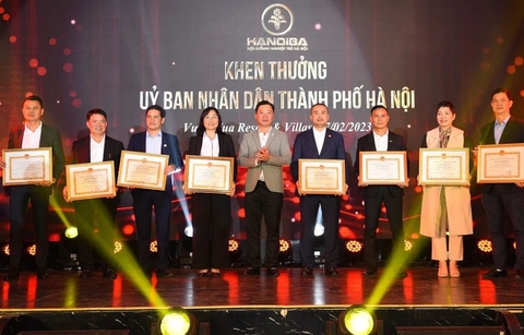 Ủy Ban Nhân Dân Thành Phố Hà Nội khen thưởng vì sự đóng góp tích cực