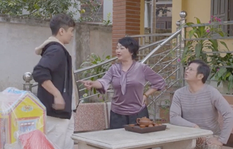 Có hiếu với bố mẹ phải thông qua hành động