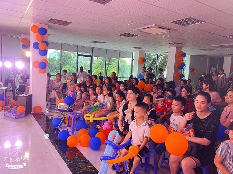 Mồng 1 tháng 6 FDV VIỆT NAM (Hoa Việt)