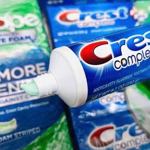 Kem đánh răng Crest Scope Advanced Freshness  232g