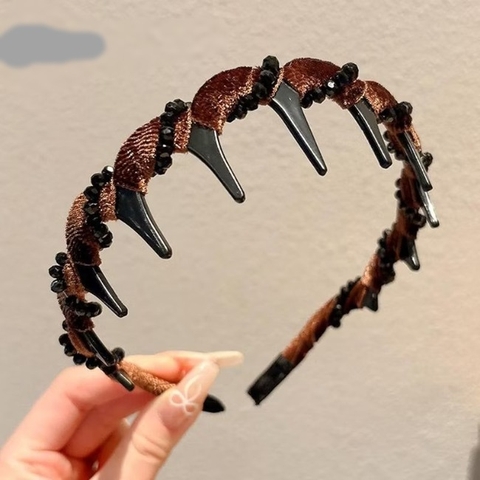 Bờm tóc sóng phong cách Hàn Quốc