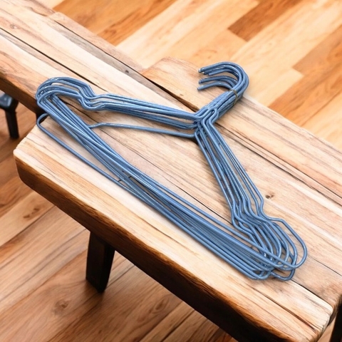 Sét 10 móc sắt treo quần áo bọc nhựa